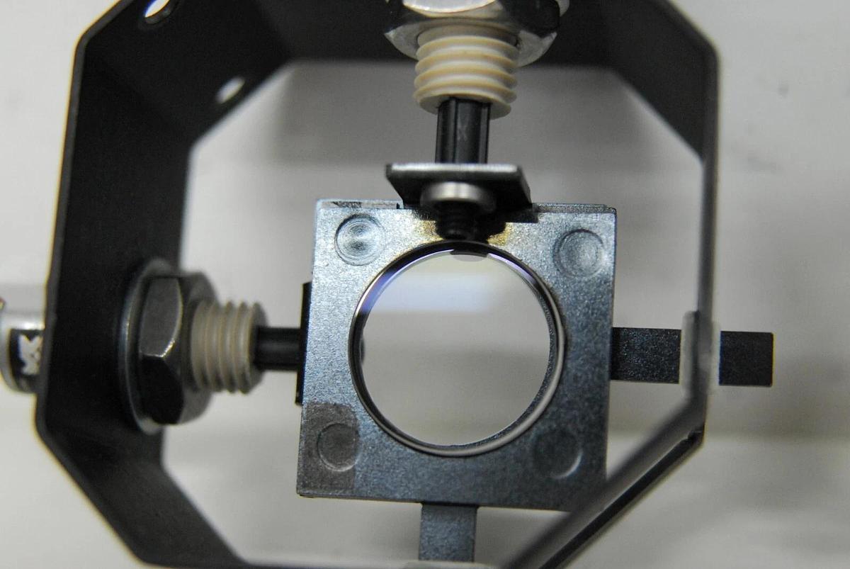 Used Thermo DXR Raman Microscope - Fine-adjust Mirrors