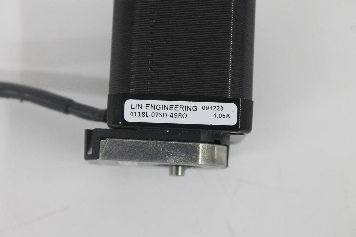 Used LIN ENGINEERING 4118L-07SD-49RO Stepper motors LOT OF 2