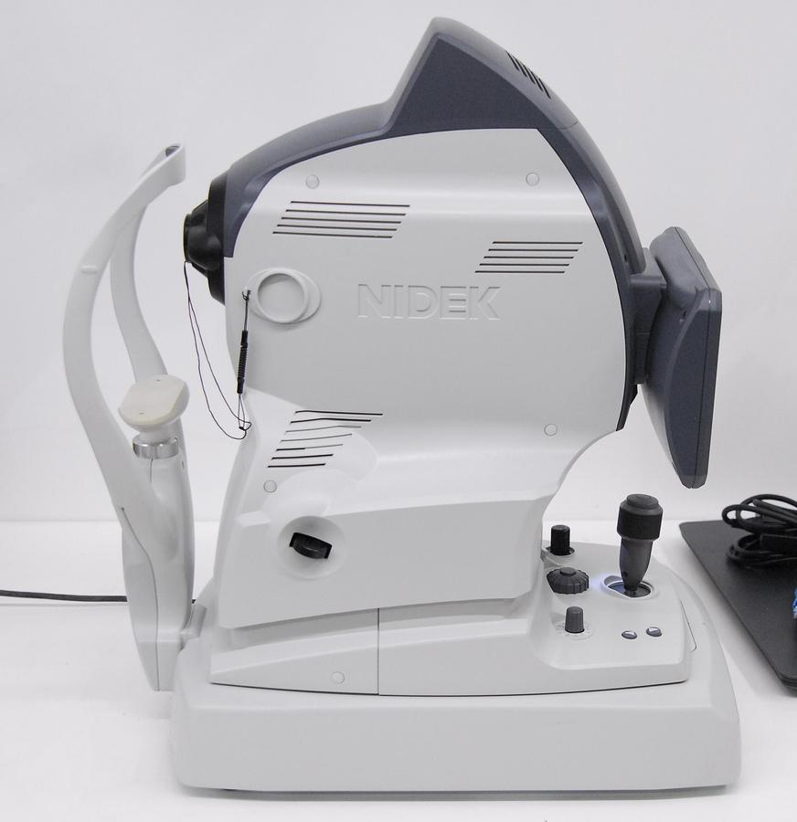 Used Nidek AFC-330 Non-Mydriatic Auto Fundus Camera W/ Case, Software, Laptop