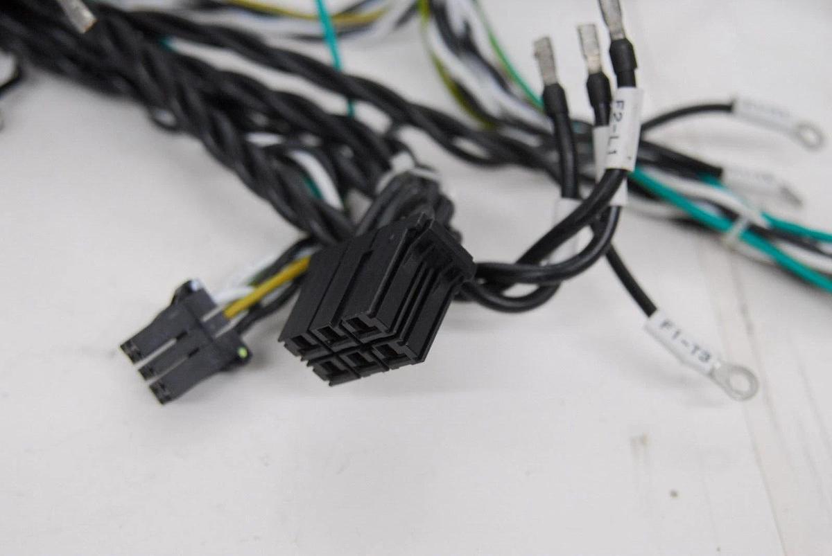 Used Kawasaki D32F-A001 - Lot of Cables/Connectors