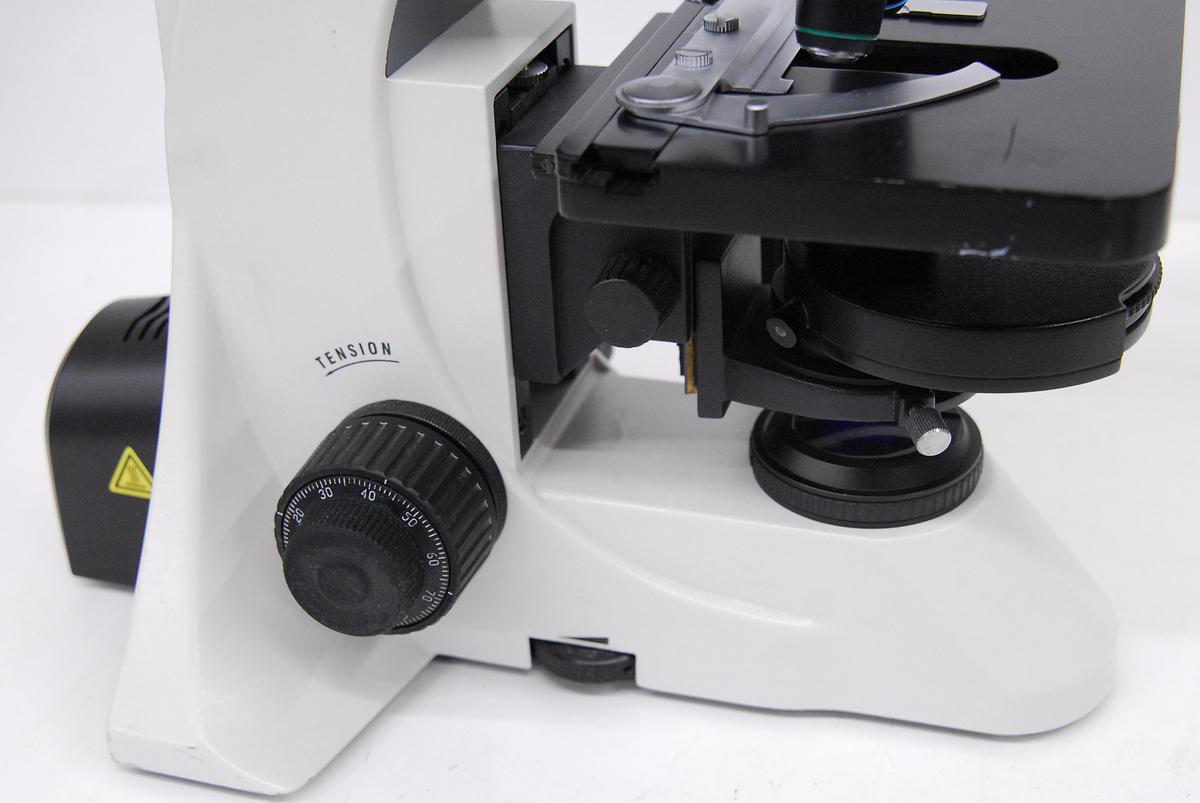 Used Motic BA400 Trinocular Phase Contrast Microscope W/ Plan 10/20/40/100 Objectives