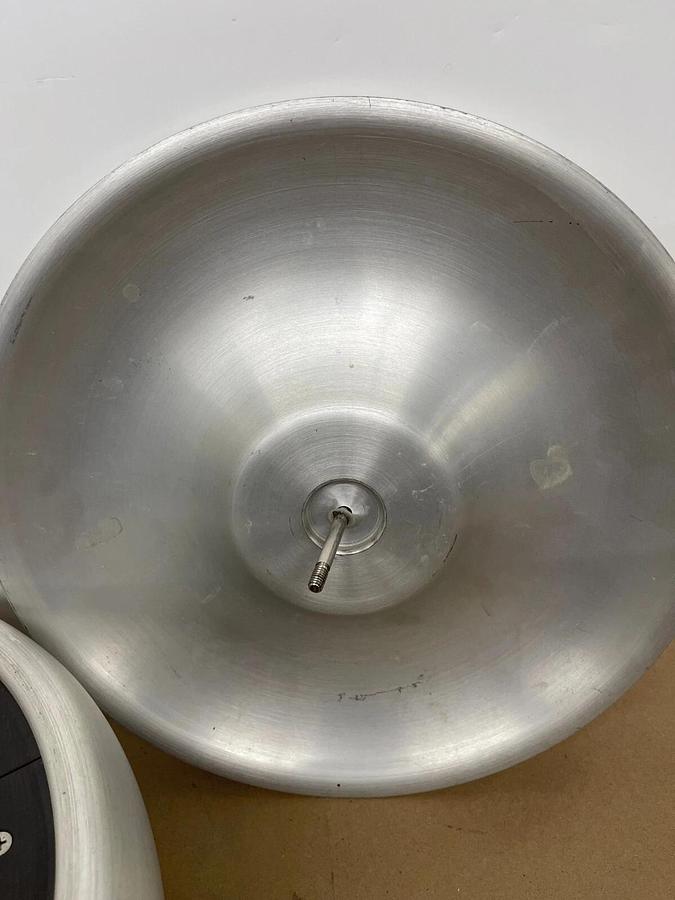 Used Sorvall DuPont HS-4 7000 Rev/Min Rotor W/ Sorvall DuPont Buckets 00482