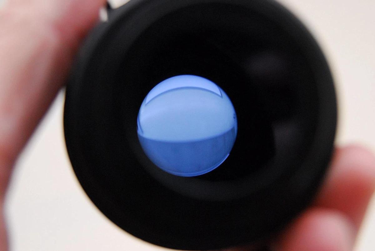 Used Nikon EC-2 Abbe 1.25 Microscope Condenser W/ Blue Filter - Eclipse E200