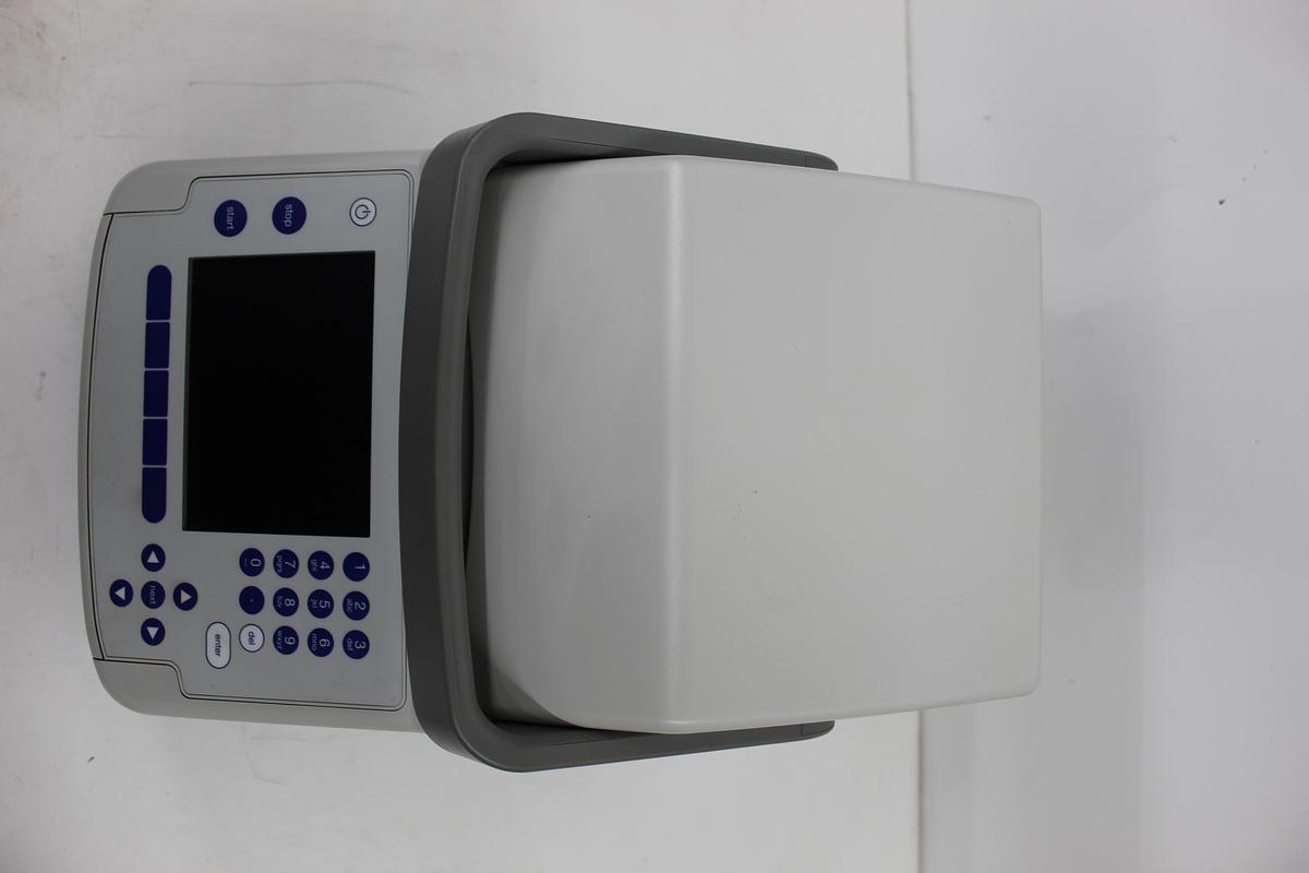 Used Eppendorf 6331 Mastercycler Nexus Gradient PCR 96-Well