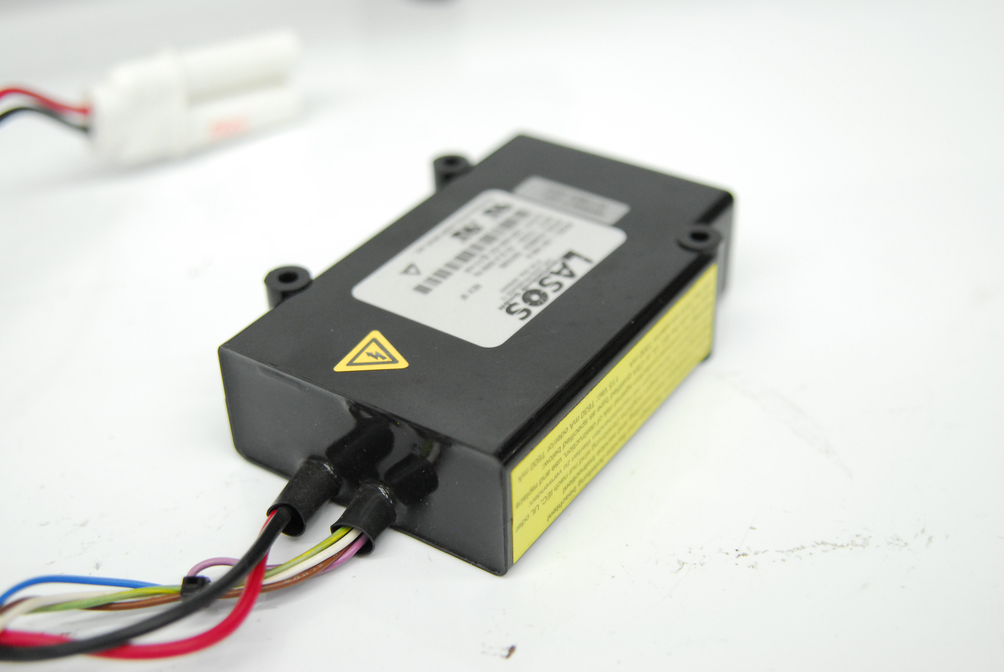 Used Lasos LGK 7786 P He-Ne 543nm Laser Tube Head (Green) w/ LGN 7460 A Power Supply
