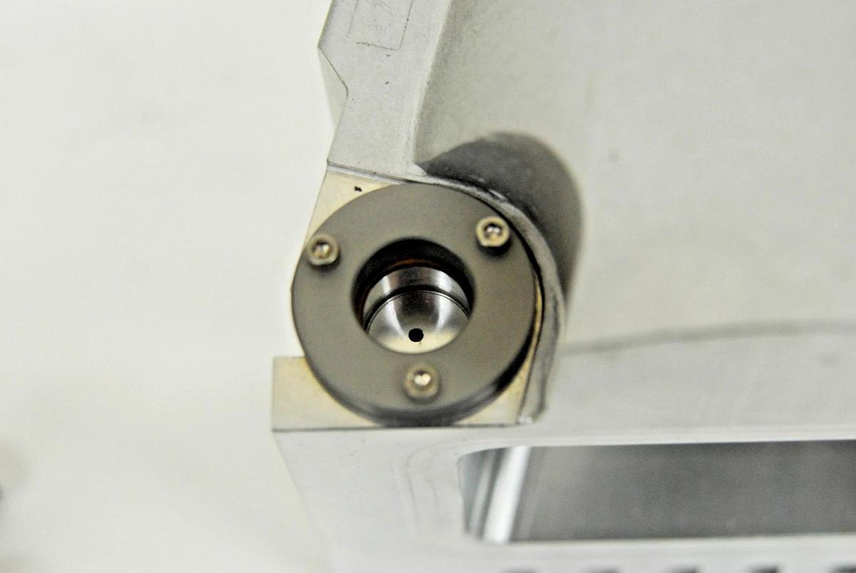 Used Leybold TW 220/150/15 S Turbo Vac W/ TDS RS485 Controller (Thermo TSQ Quantum)