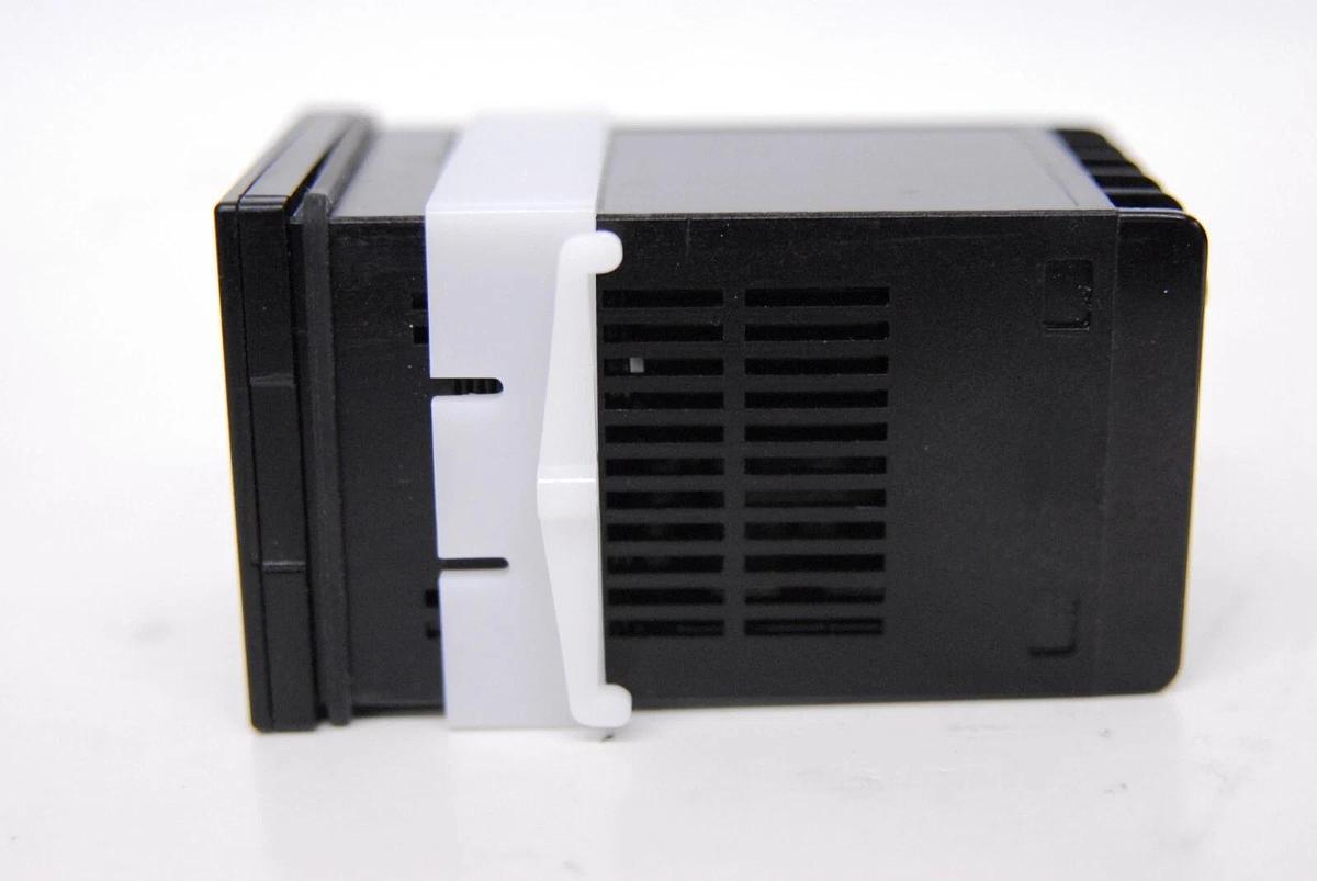 Used TOHO TTM-004 Temperature Controller (TTM-004-P-AM)