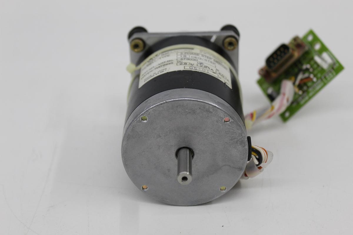 Used Isel Automation 473030 2-Phase Stepping Motor 2.8V 2.8A 1.8 Step Degree