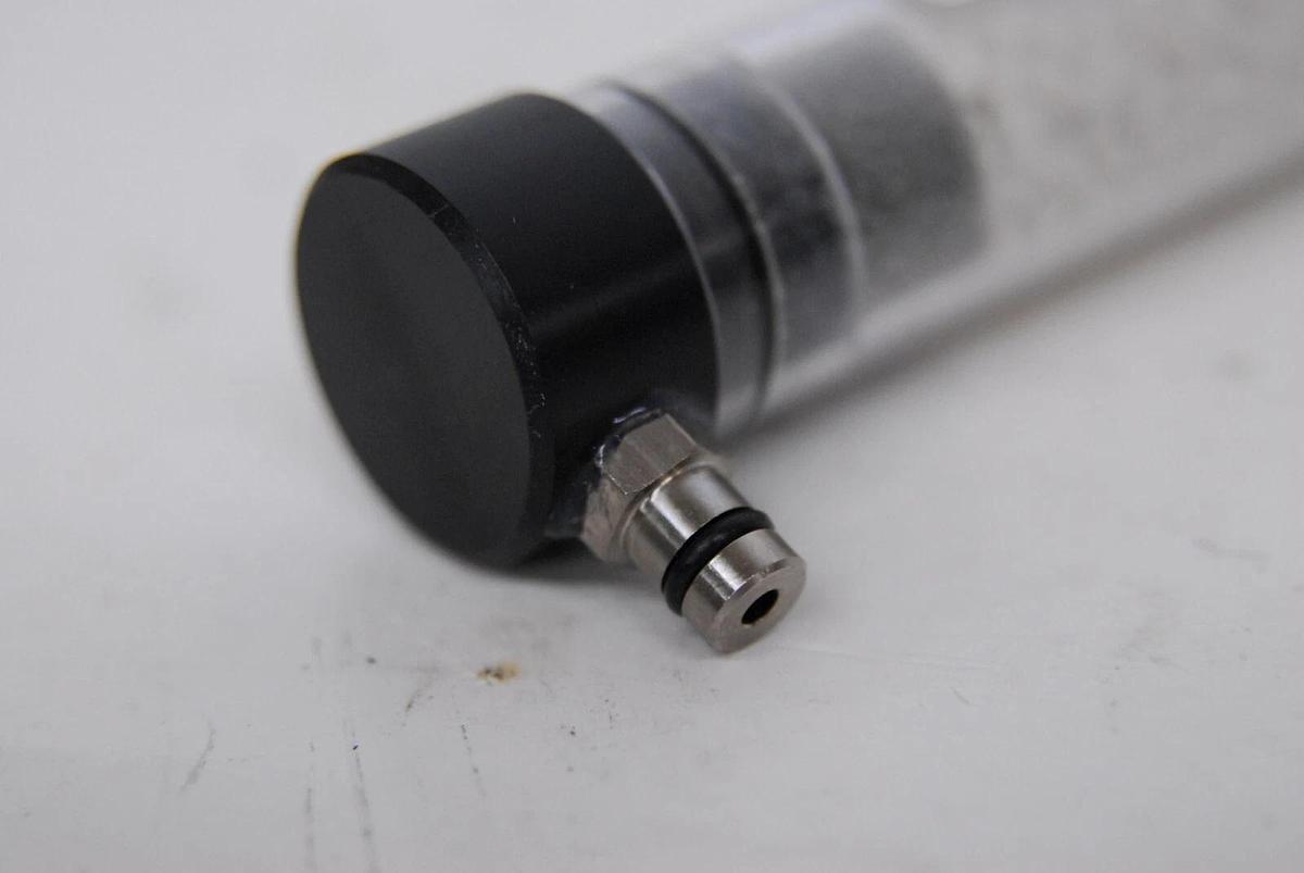 Used ALUNG 10005 HL-PL-0006_RB Soda Lime Column - Hemolung CR4