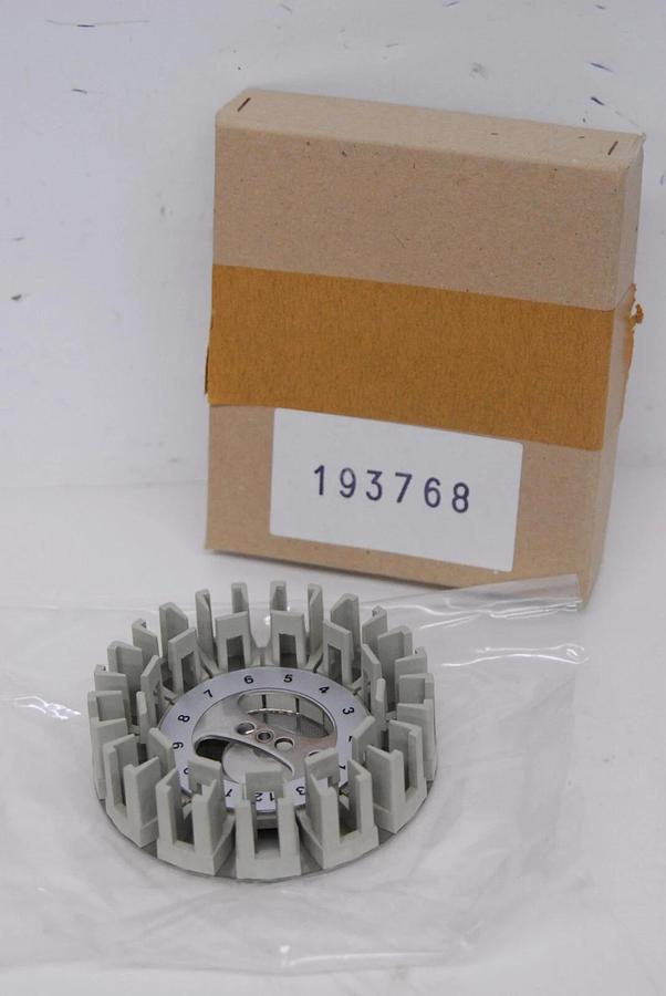 13 Position Cell Holder 193768 10x10mm Cuvette Holder (B019-3768)