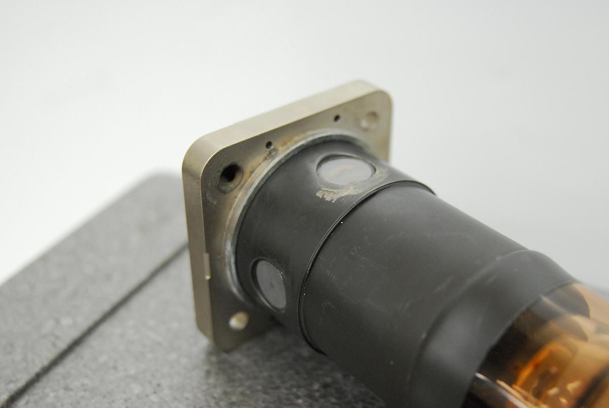 Used Rigaku R01-29-0202, 9430 022 73201, DK 427209 Long Fine Focus (LFF) 2200W Copper (Cu) Analytical X-ray tube