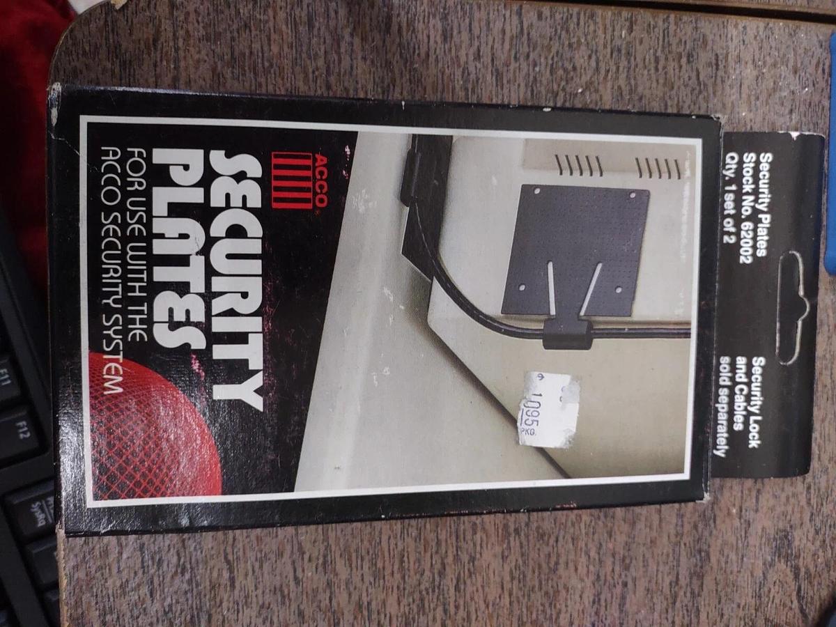 Used ACCO 62002 Security Plates-New