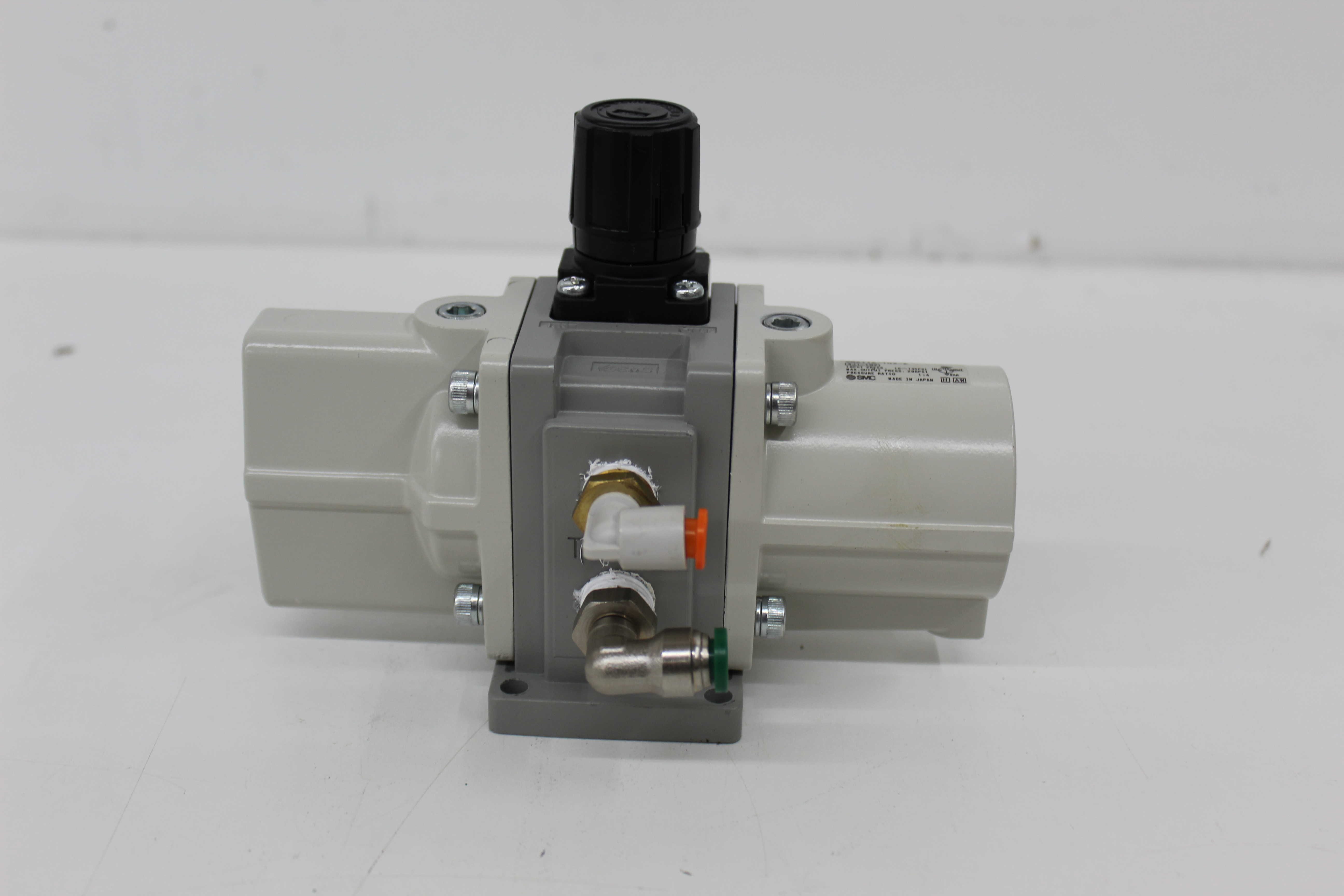 Used SMC VBA11A-T02-Z Pneumatic Air Pressure Booster Regulator 145 PSI In 290 PSI Out
