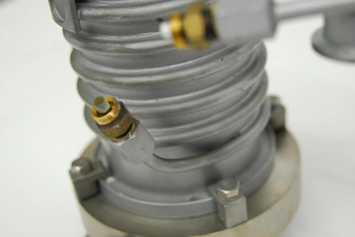 Used Jeol DP-4E Oil Diffusion Pump for Jeol JEM 1230 TEM Electron Microscope