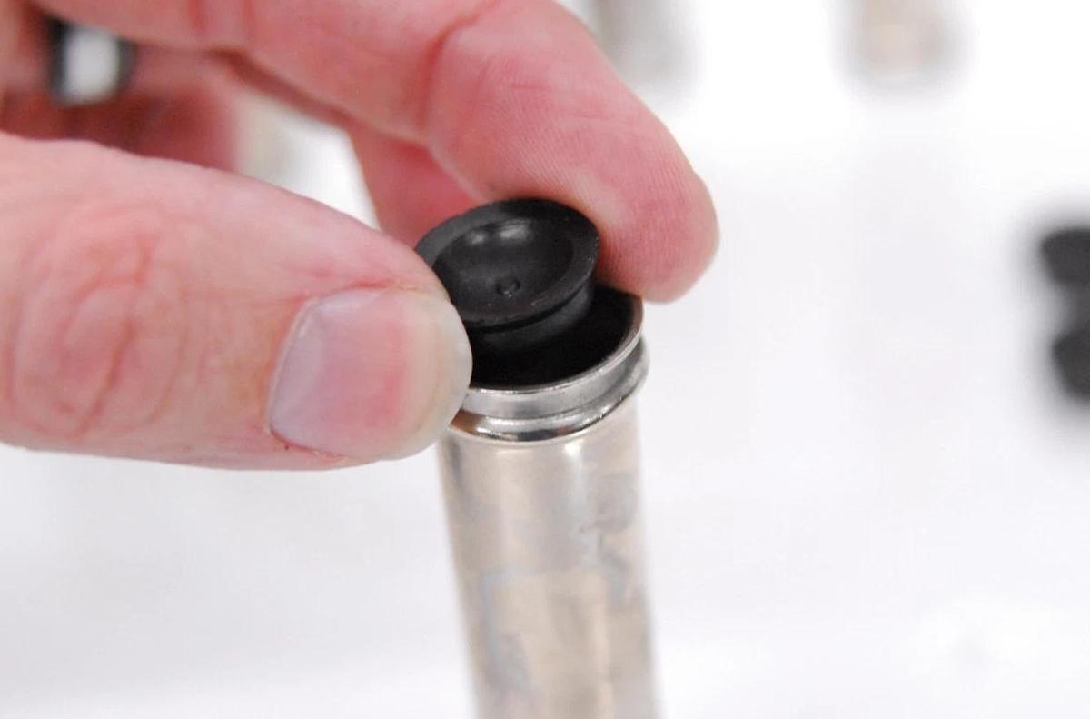 Used Heraeus Sepatech 2165 Fixed Angle 5000 RPM Centrifuge Rotor W/ Tubes