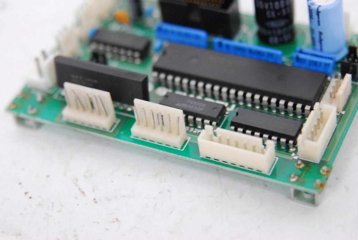 Used Shimadzu 205-81342 UV-α-V01 Board - UV-2401 PC