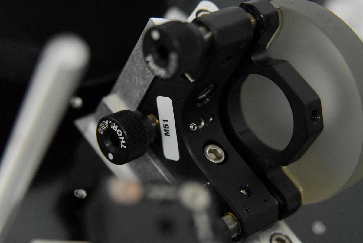 Used Thermo DXR Raman Microscope - 470-361901 Grating Mount Mirror Assembly