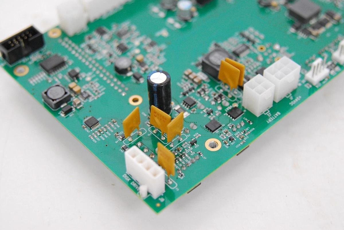 Used Omnicell Optiflex 40-1060 Powercom 4 Control Board