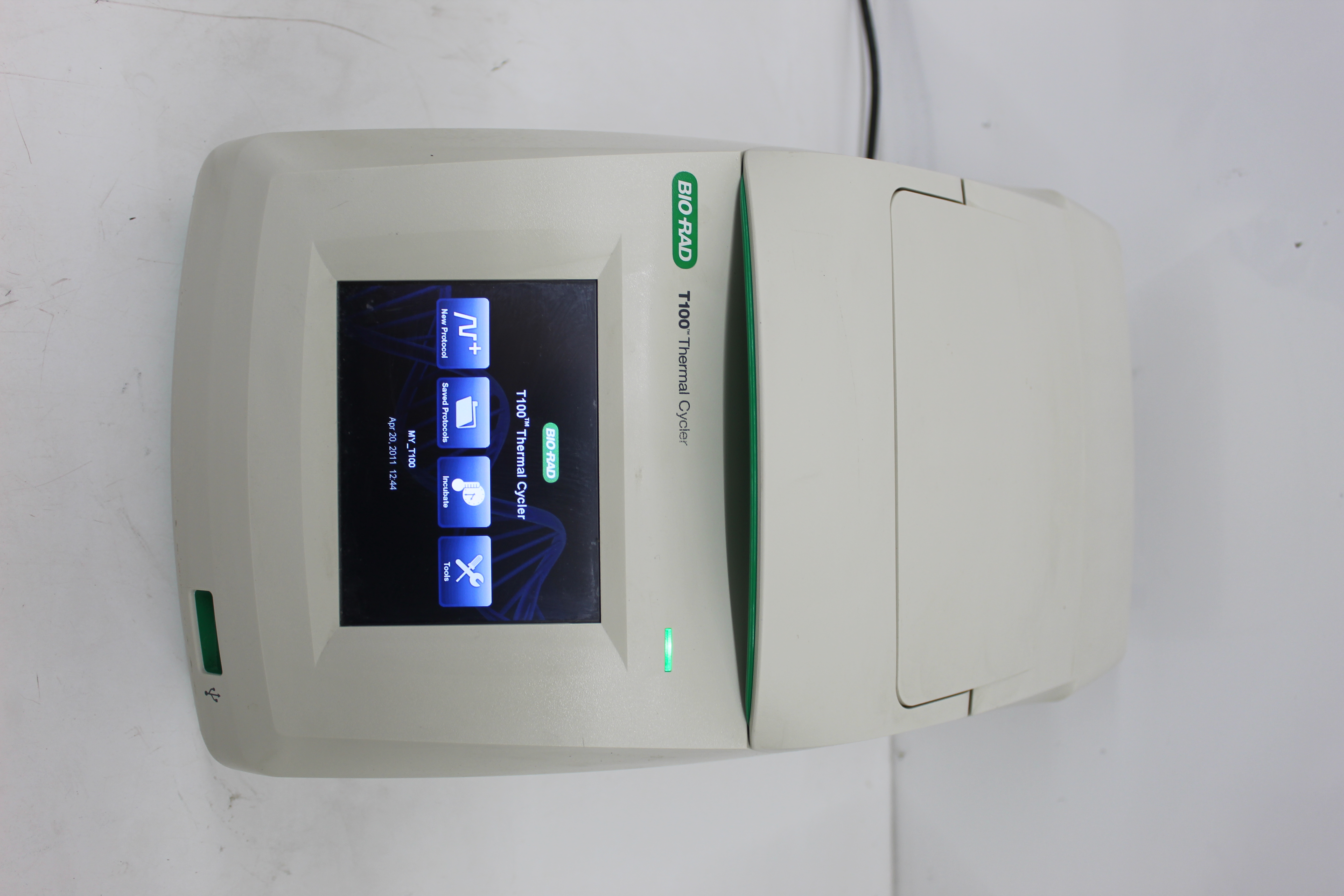 Used Bio-Rad T100 186-1096 96-Well PCR Thermal Cycler Touchscreen