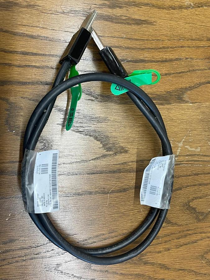 Used IBM 45W1937 1.2M PCIE X4 CABLE