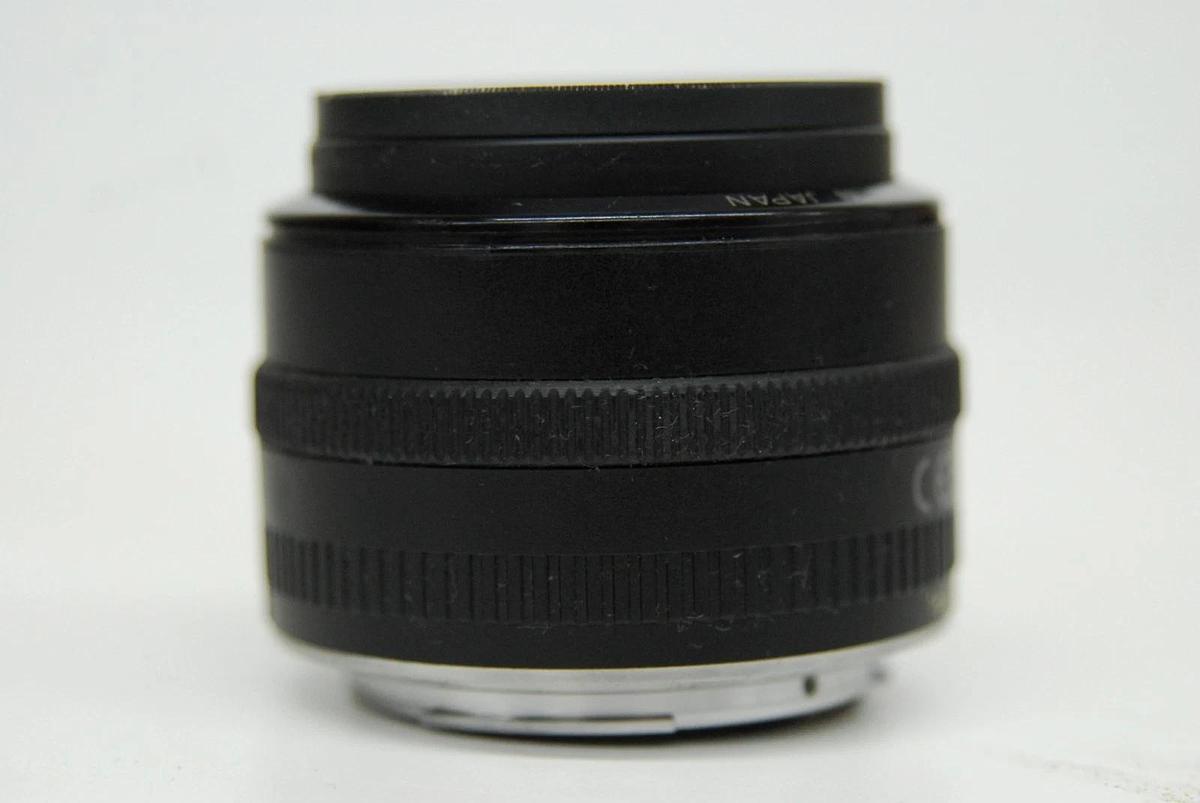 Used Canon EF 28mm 1:2.8 EOS Lens W/ HOYA 52mm UV Filter