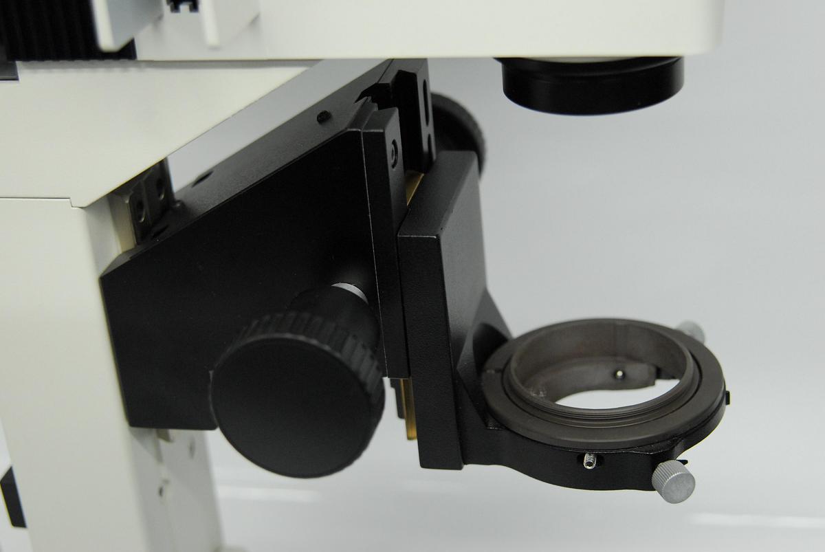 Used Nikon T-DH Dia Illumination Pillar W/ TE2-PS100W, LHS-H100P-1 Lamp (TE2000)