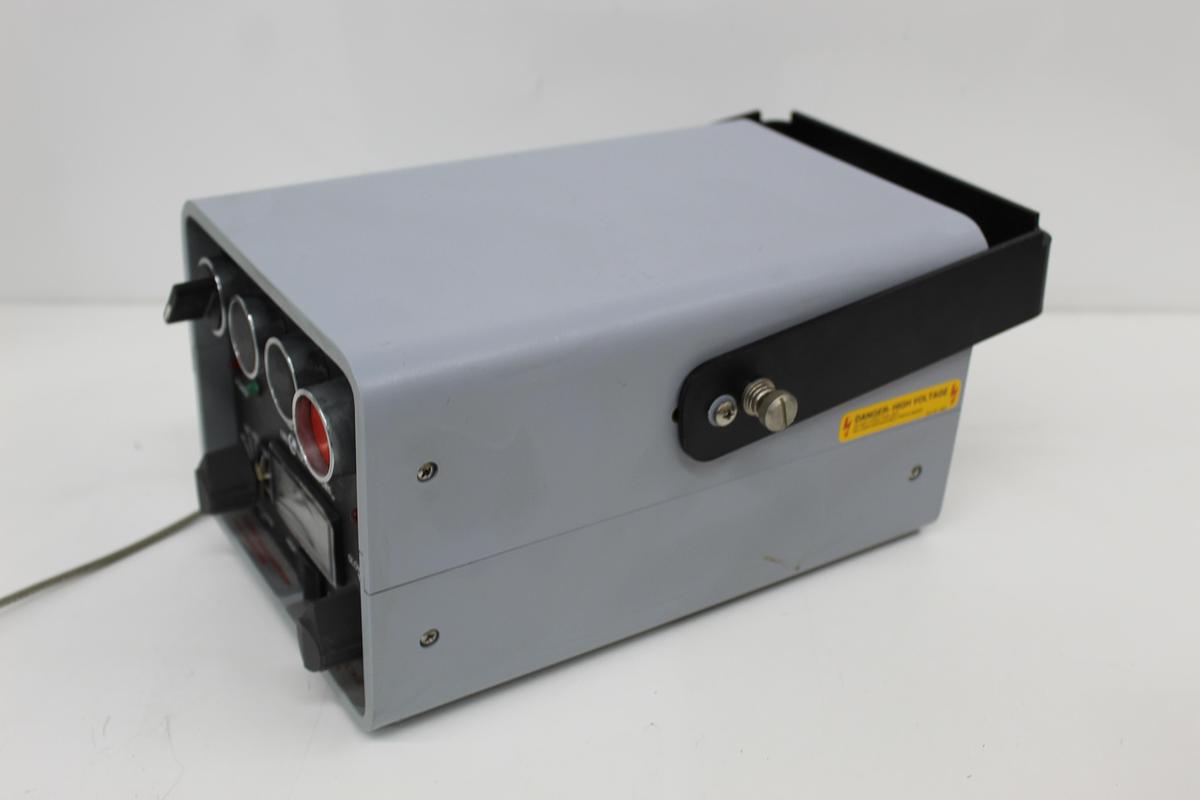 Used Gibco BRL Life Technologies Cell-Porator 11604 Pulse Control w/ Power Supply