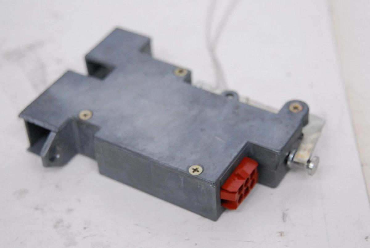 Used IEC 43181R Lid Latch (from IEC Centra MP4R Centrifuge)