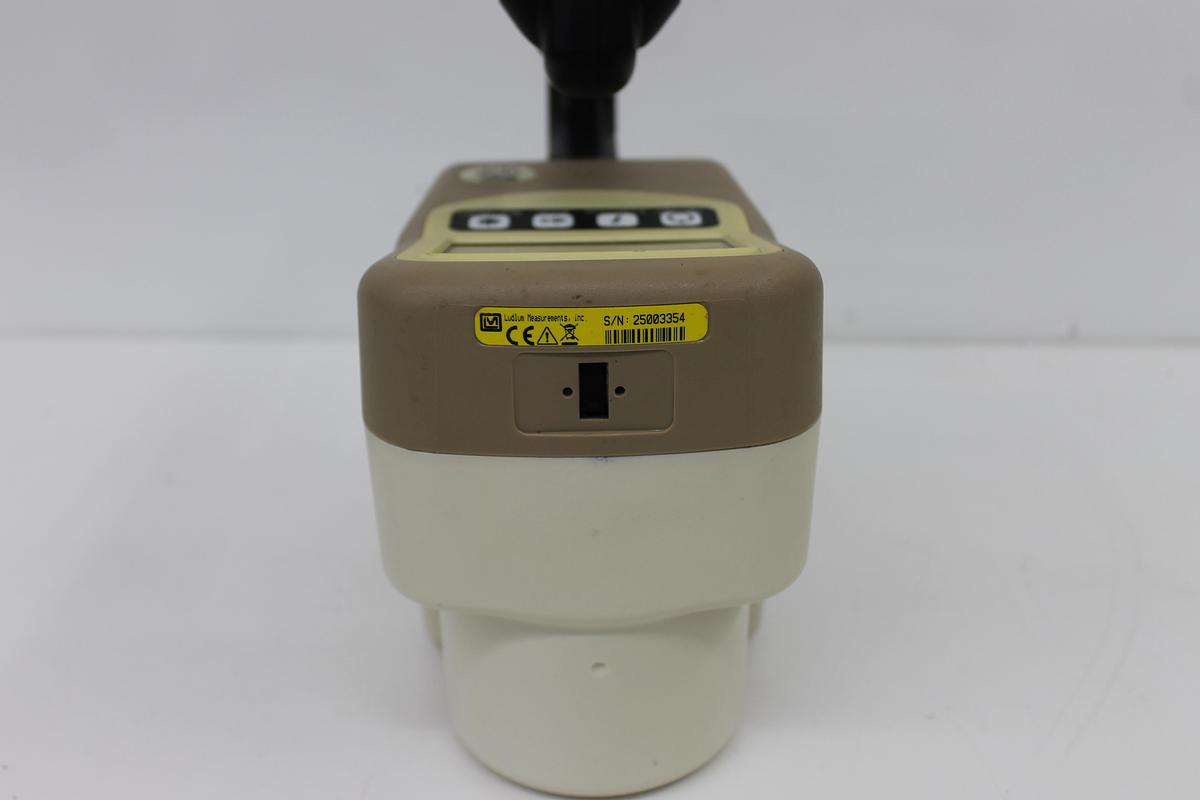 Used Ludlum 9DP Ion Chamber Survey Meter Geiger Counter w/ Case + Charger