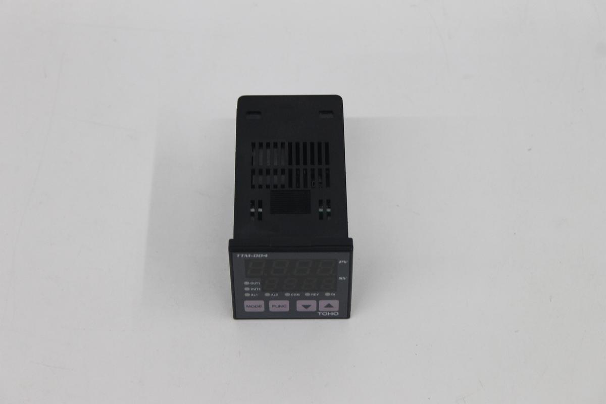 Used TOHO TTM-004 Temperature Controller (TTM-004-P-AM)
