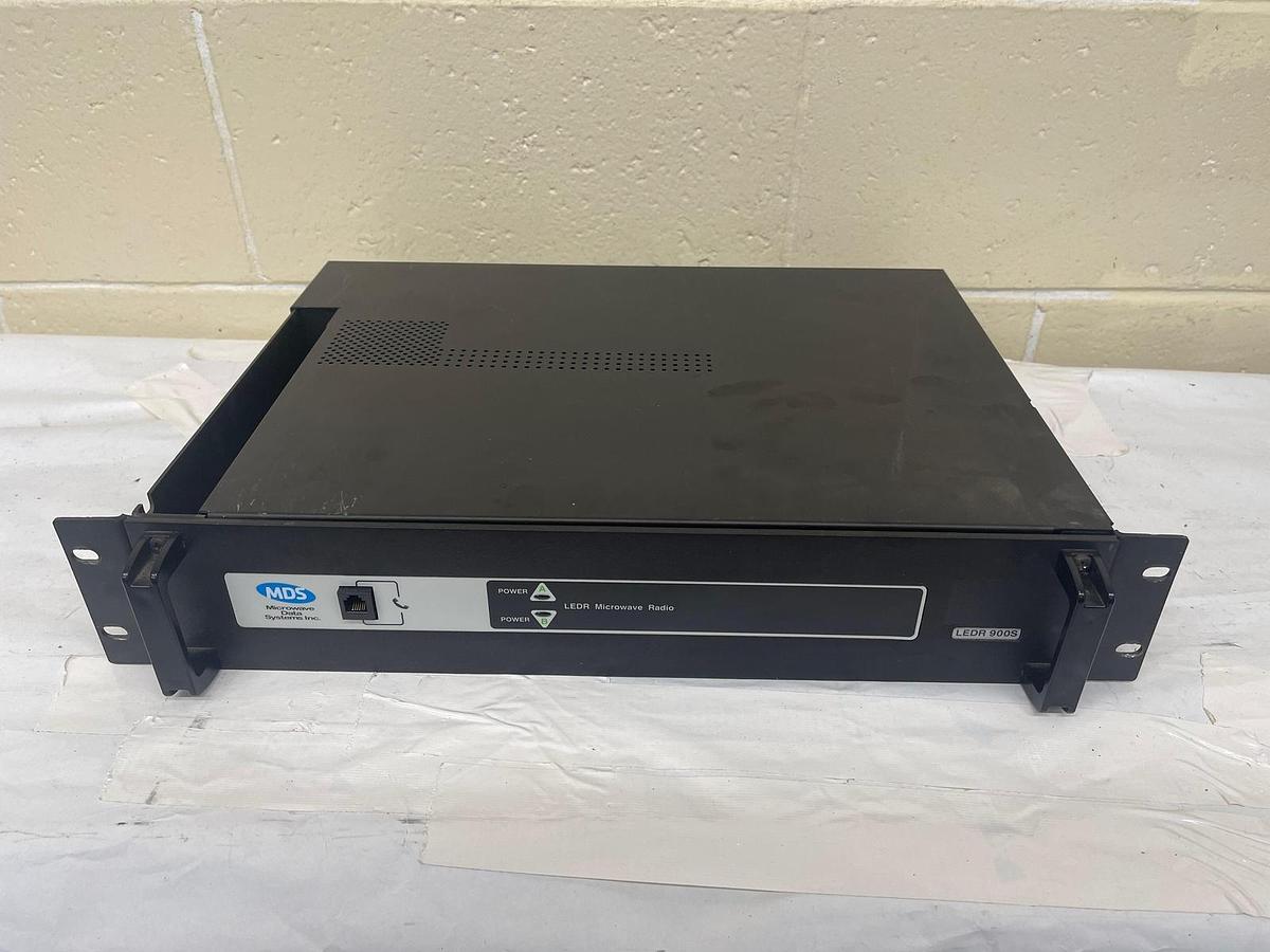 Used MDS LEDR Microwave Radio 900S Protected Switch