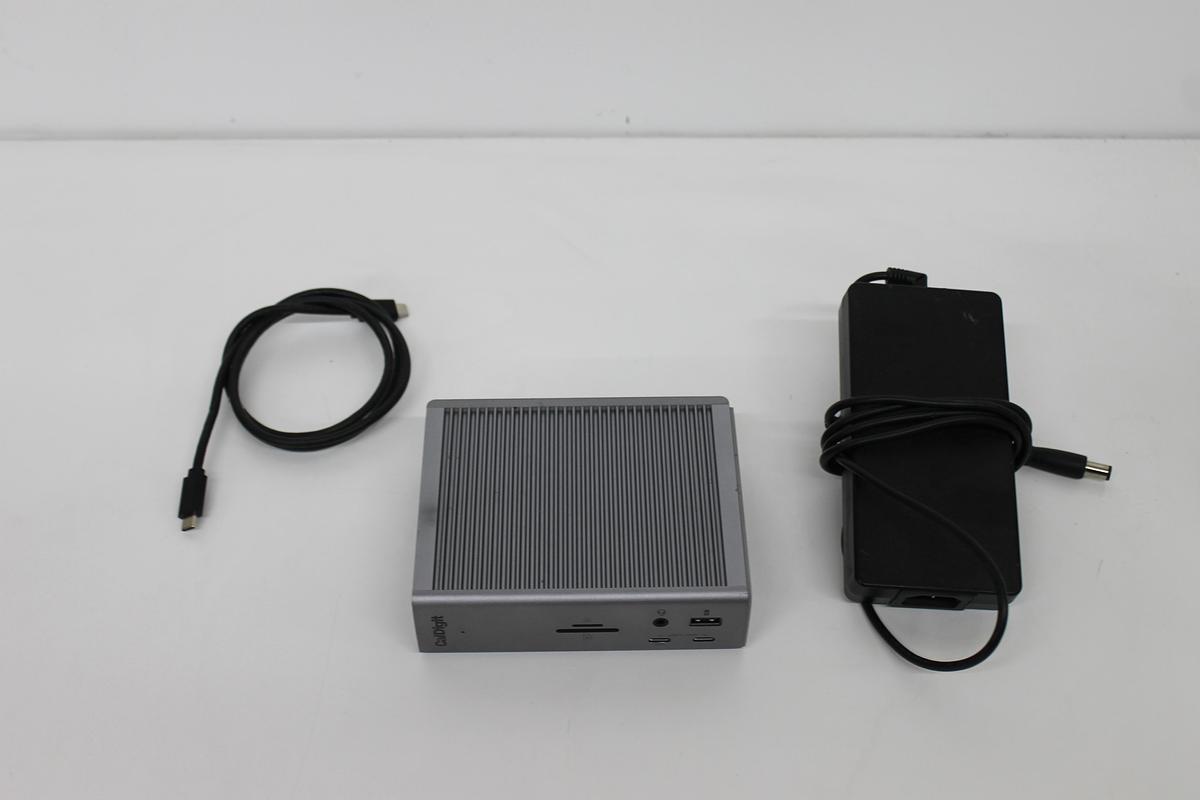 Used CalDigot TS4 Thunderbolt Docking Station w/ Power and Thunderbolt Cables