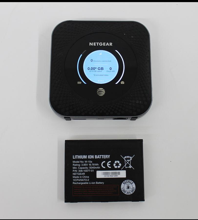 Used Netgear NightHawk M1 LTE Mobile Hotspot ATT w/ Extra Battery