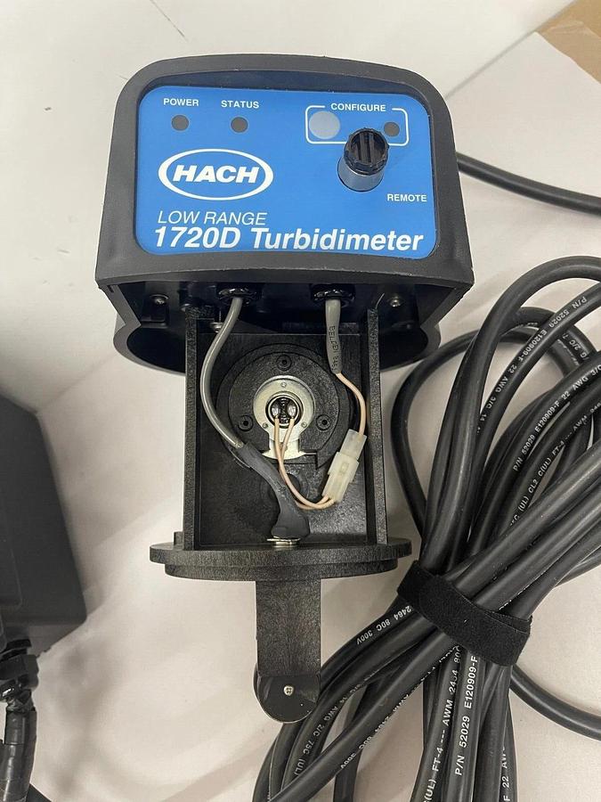 Used Hach 1720D 52000-60 Turbidmeter W/ 52010-60 Power Supply