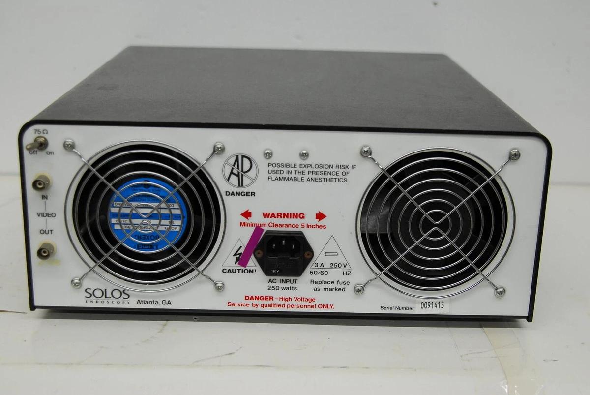 Used Solos Endoscopy ELS-2 Xenon Arc Automatic Light Source - READ DESCRIPTION