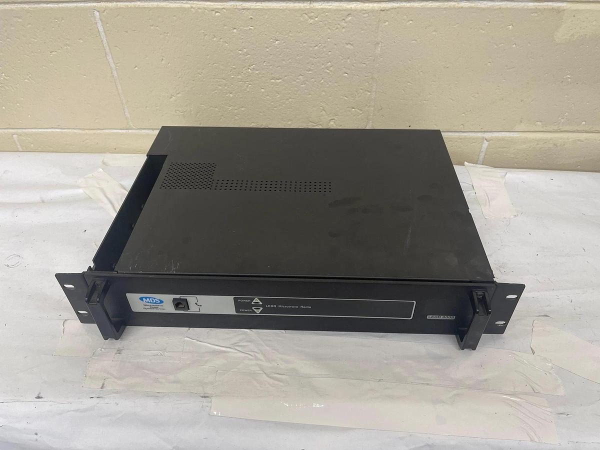 Used MDS LEDR Microwave Radio 900S Protected Switch