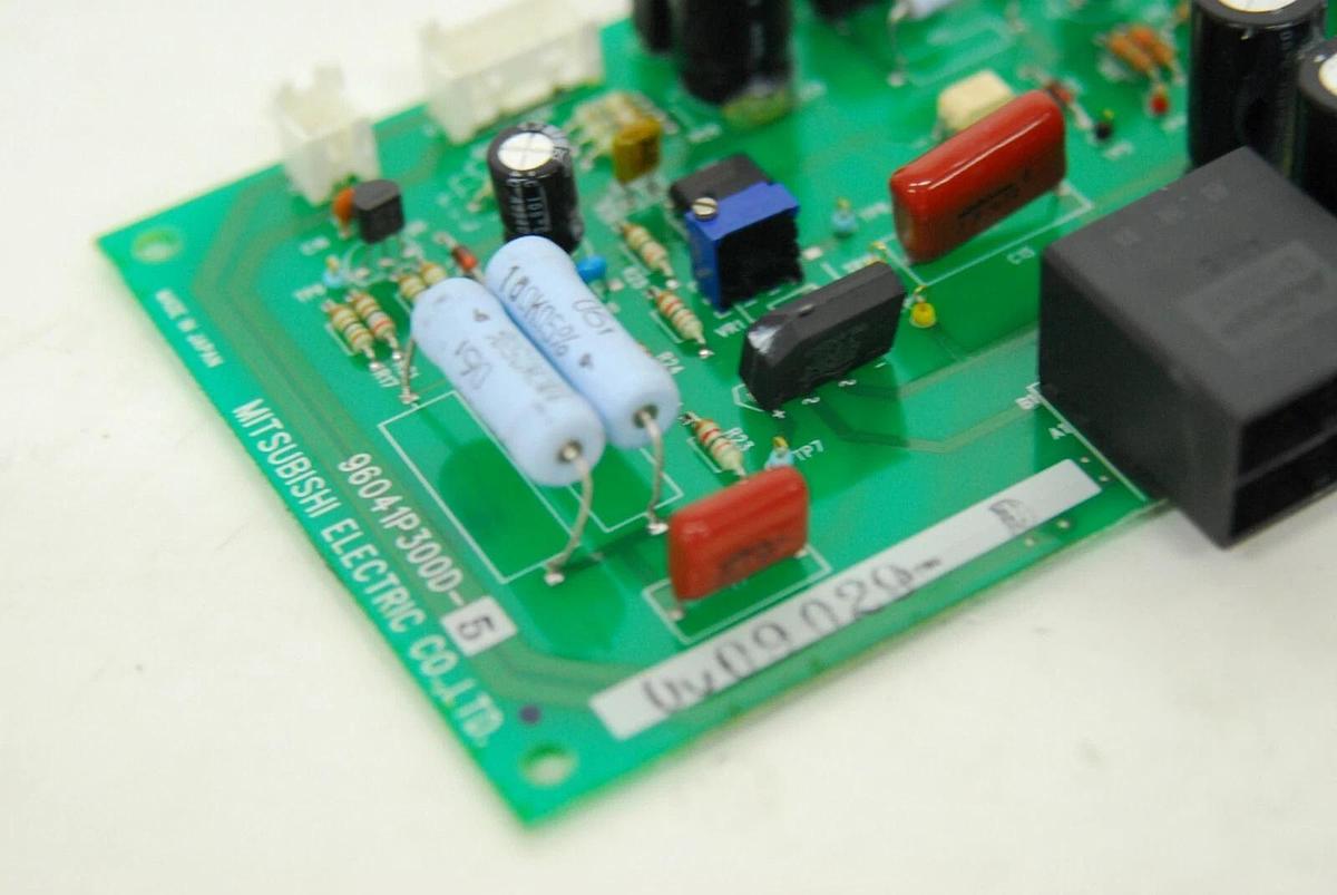 Used Mitsubishi 96041P300D-5 Circuit Board (RA-90 Wire EDM)