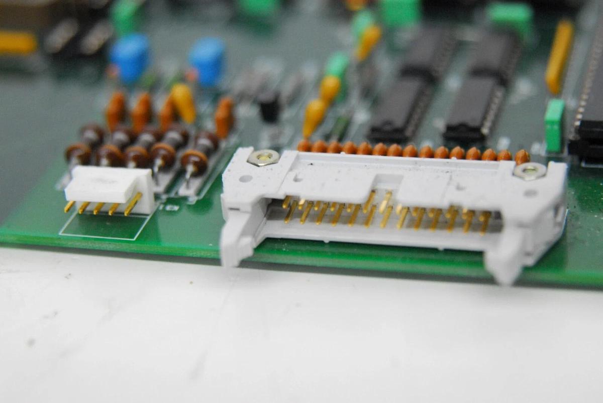 Used Wallac DCF 1056 2344 LCD/KB Controller Board (LCD Keyboard Controller Board)