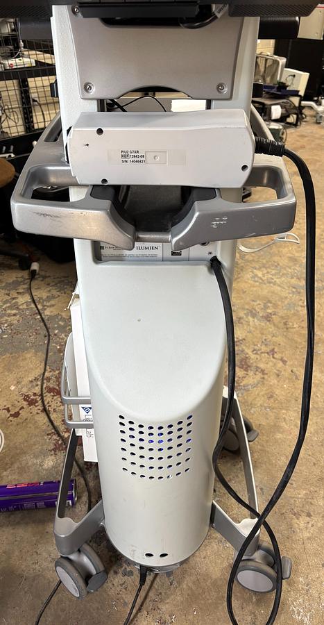 Used St Jude Medical ILUMIEN Intravascular Imaging Therapy Guidance System FFR OCT