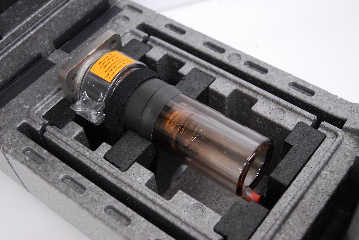 Used Rigaku R01-29-0202, 9430 022 73201, DK 427209 Long Fine Focus (LFF) 2200W Copper (Cu) Analytical X-ray tube