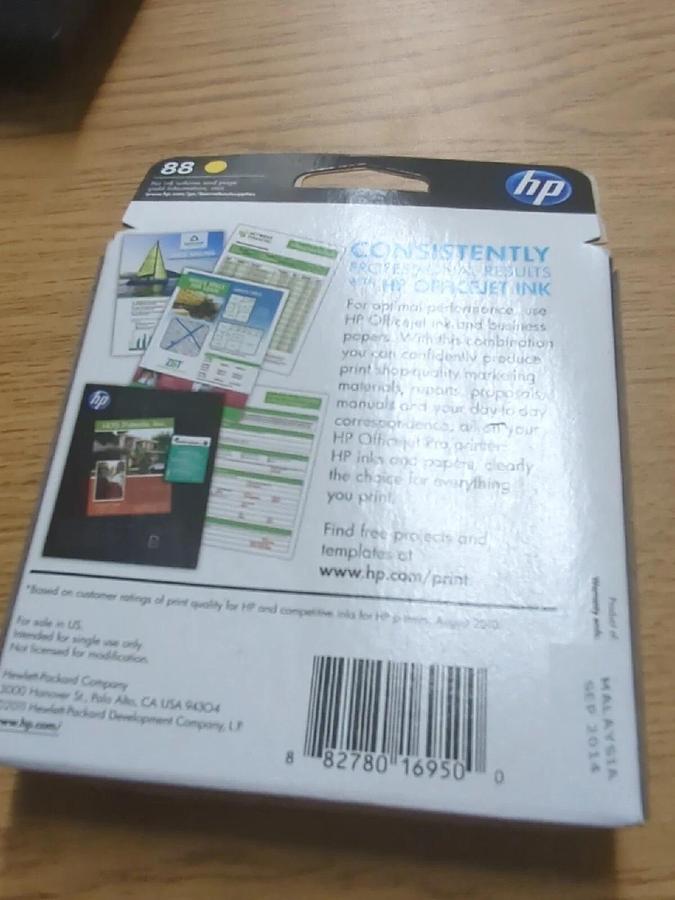 Used Genuine SEALED OEM HP 88 Yellow Ink Inkjet Cartridge C9388AN