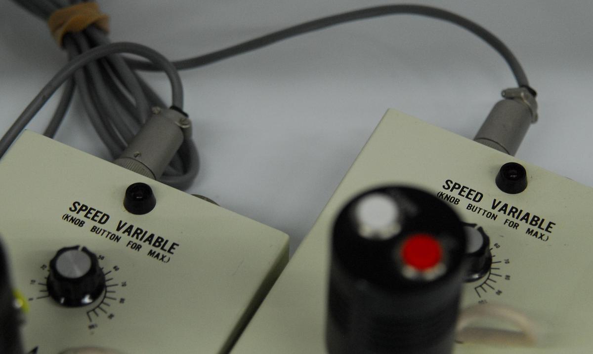 Used Narishige MM-88 Micromanipulator 3-Axis Joystick Lot w/ Power Supply & Footswitch