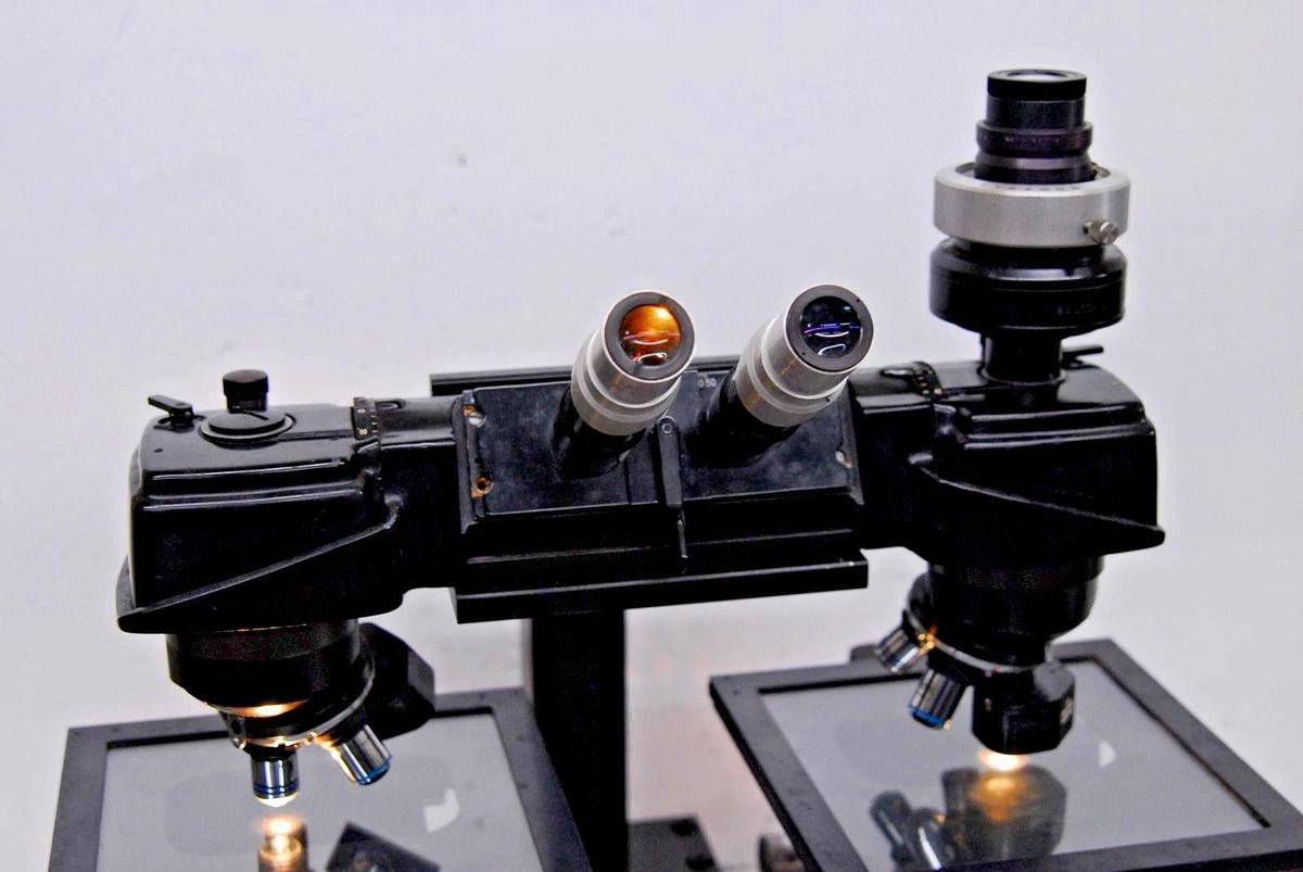 Used Bausch & Lomb High Power Stereoviewer Comparison Microscope