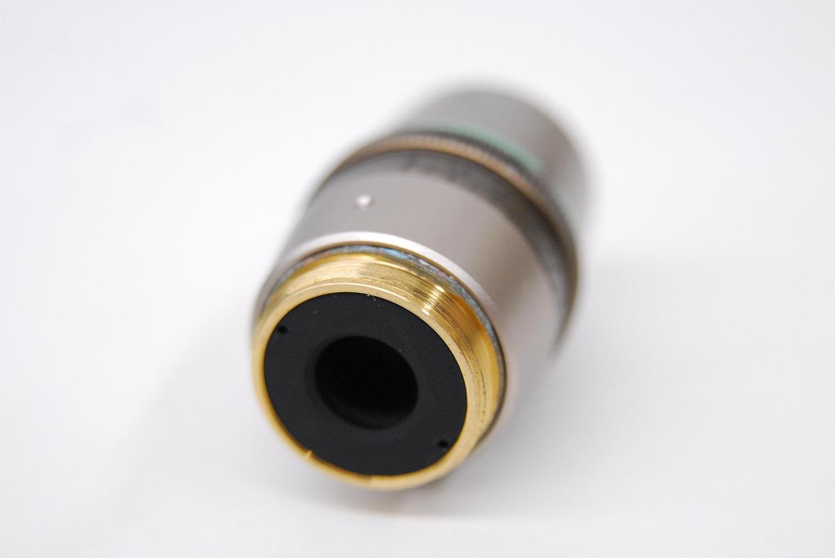 Used Nikon Plan Fluor ELWD 20X/0.45 DIC L/N1 ∞/0-2 WD 7.4 Microscope Objective