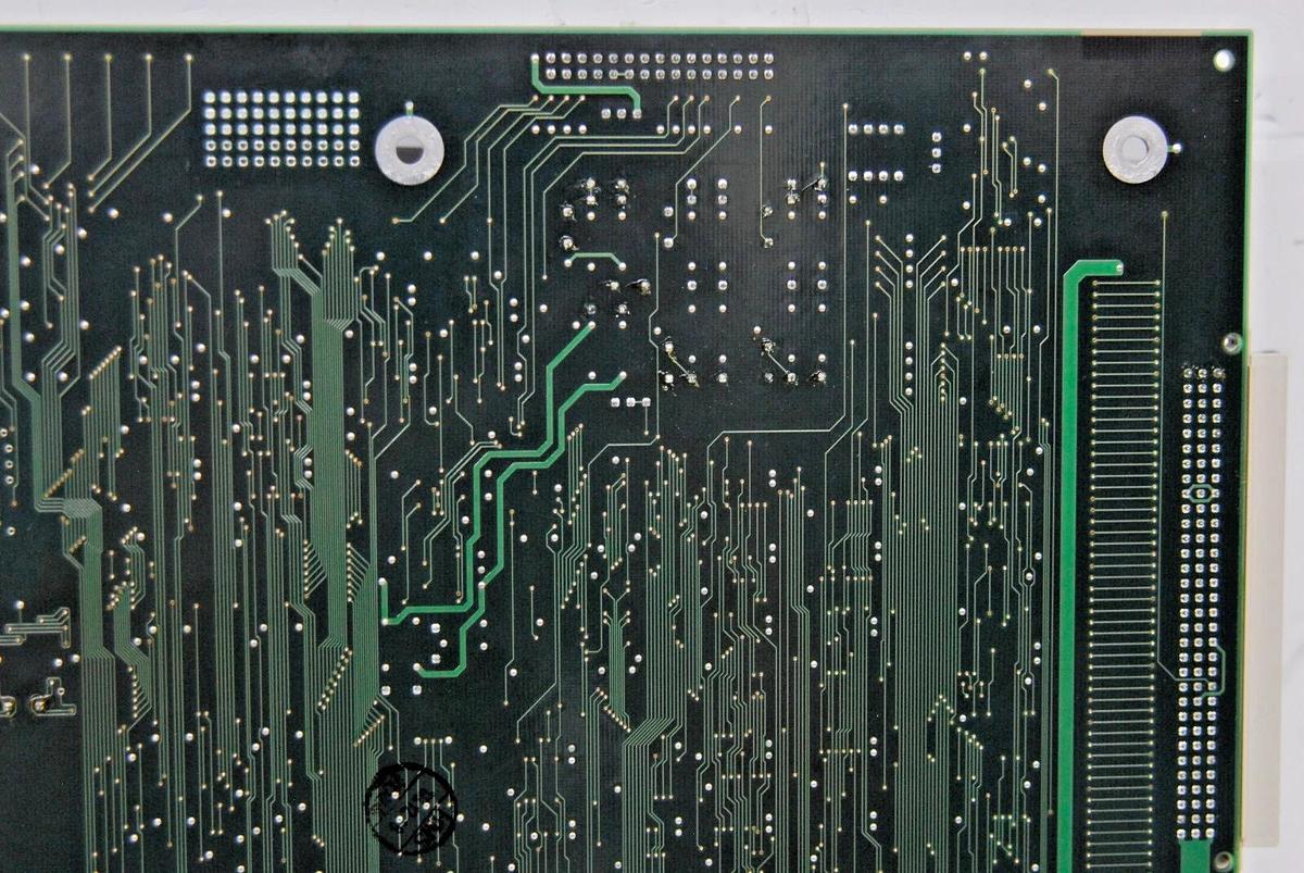 Used Applied Biosystems 3130 - IOPLUS 628-4124 Control Board