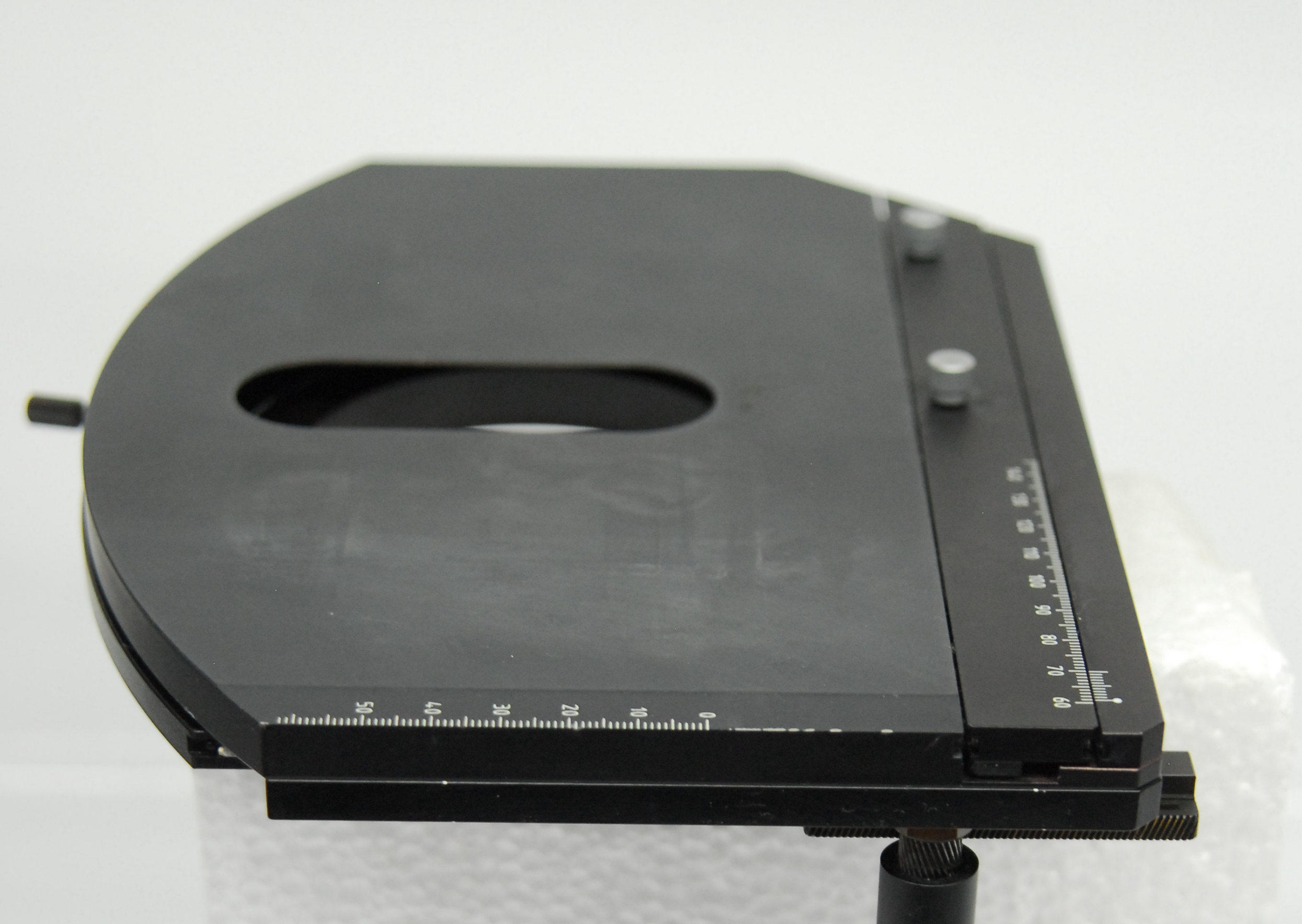 Used Zeiss 1067-325 Right Hand Rotating XY Microscope Stage 75mmx50mm/240°