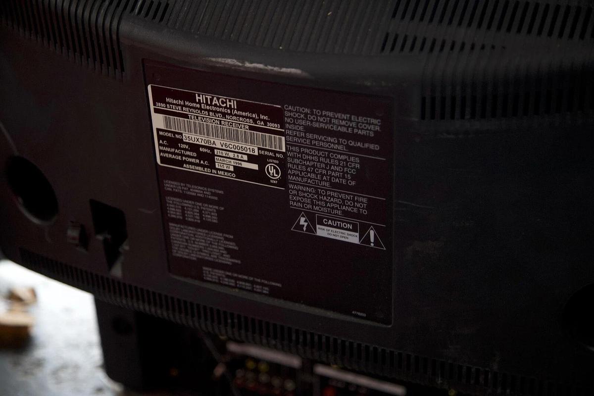 Used Hitachi 35ux70ba 35" Ultravision CRT