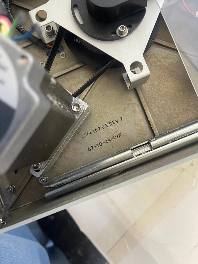 Used Parker Balston Source 5000 LC/MS Gas Generator (LCMS-5000NA Tri-Gas Generator)