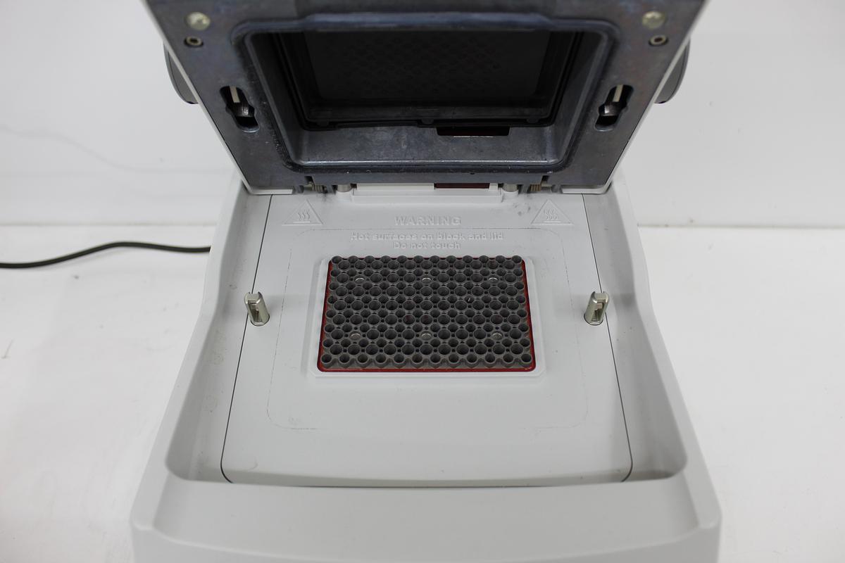 Used Eppendorf 6331 Mastercycler Nexus Gradient PCR 96-Well