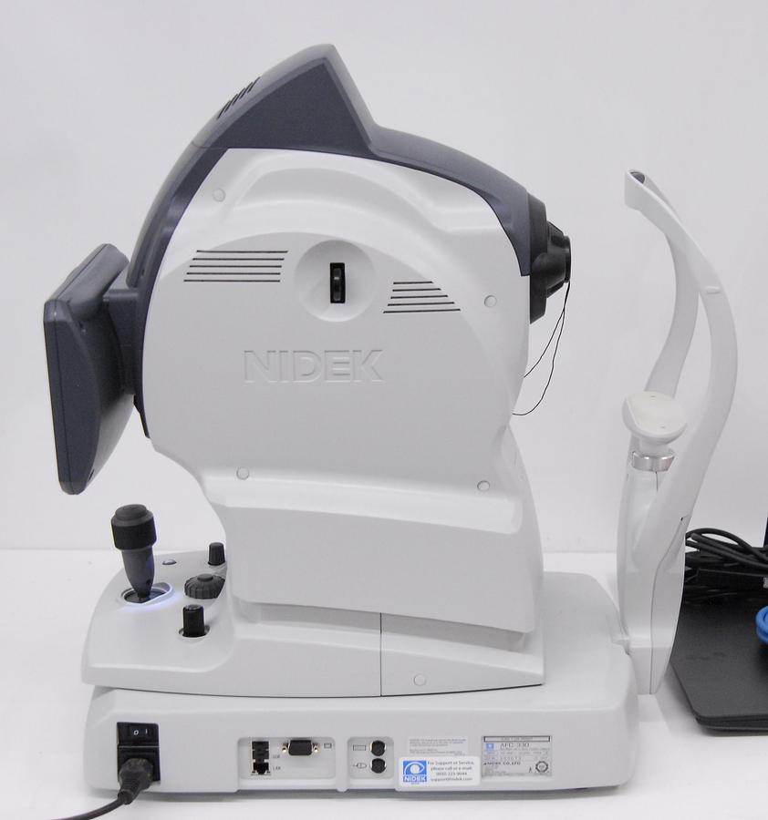 Used Nidek AFC-330 Non-Mydriatic Auto Fundus Camera W/ Case, Software, Laptop